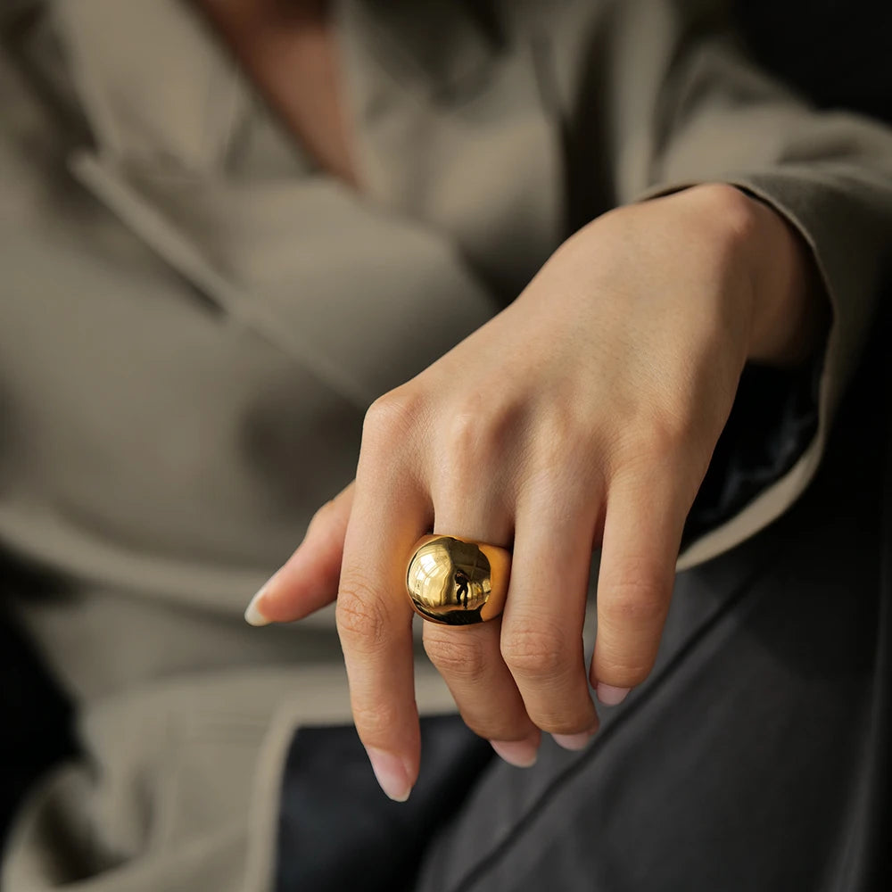 Orbis Ring Chunky Spherical Design
