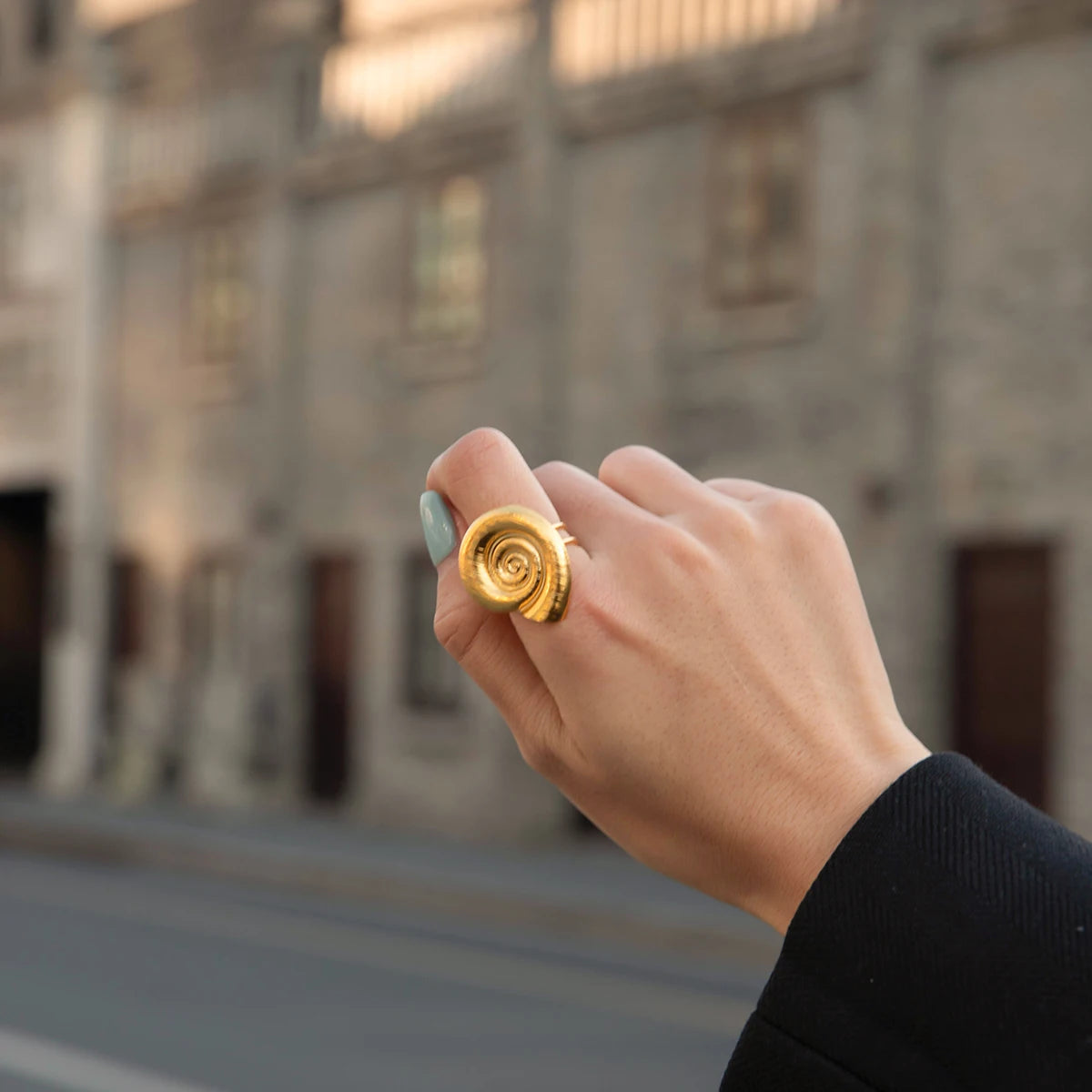 Concha Ring Open Spiral Shell Design