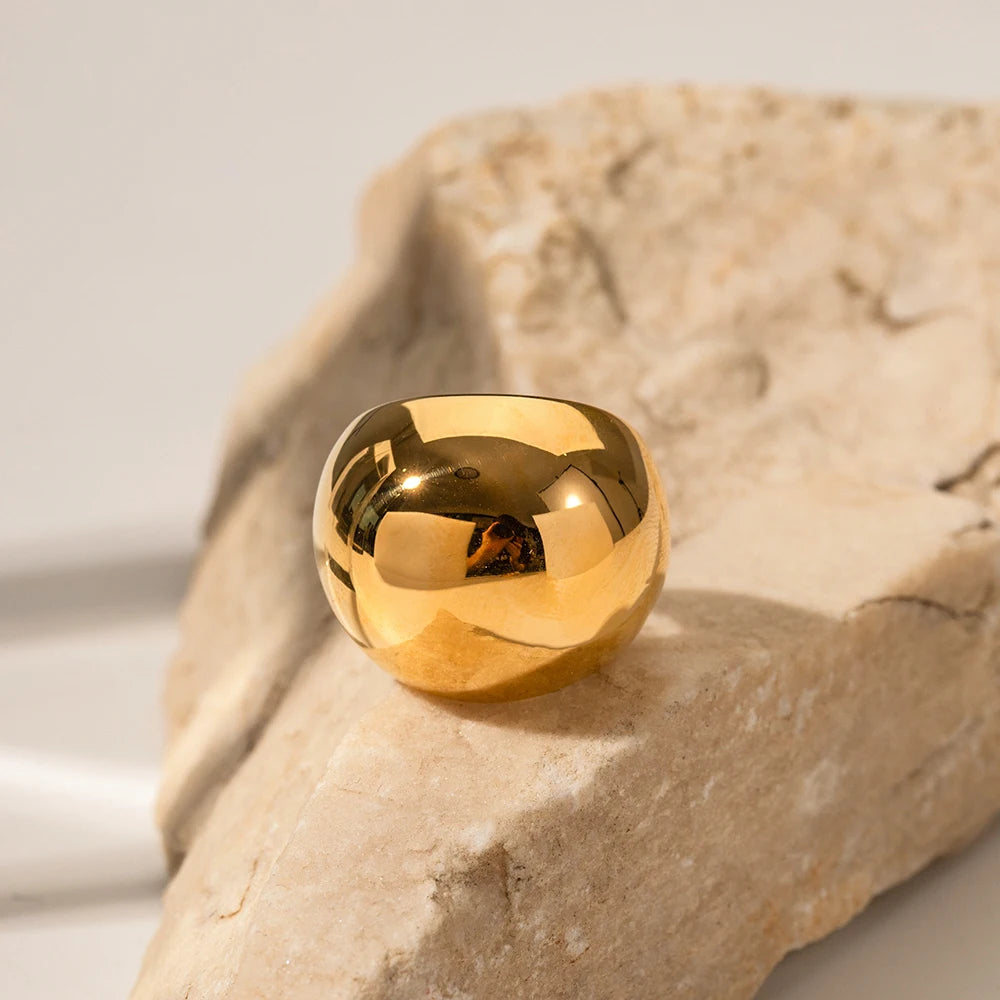 Orbis Ring Chunky Spherical Design