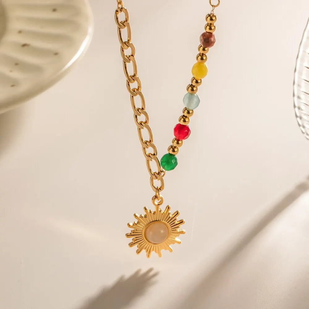 Solenne Necklace Sun Pendant with Bead & Figaro Chain