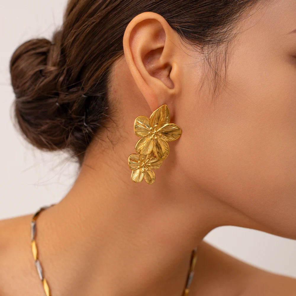 Fleur Earrings Vintage Flower