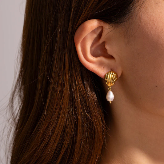 Marina Earrings Shell & Freshwater Pearl