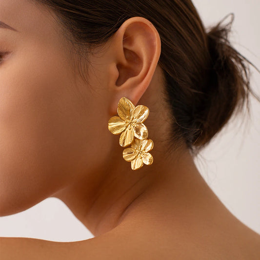 Fleur Earrings Vintage Flower
