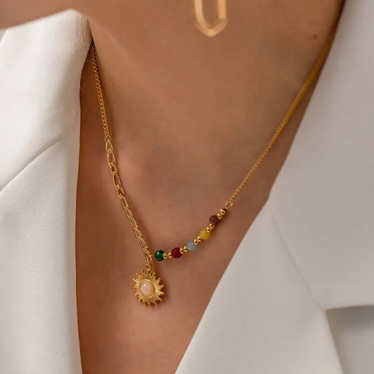 Solenne Necklace Sun Pendant with Bead & Figaro Chain